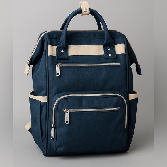 Diaper bag backpack style - new without tags - Picture 3 of 5